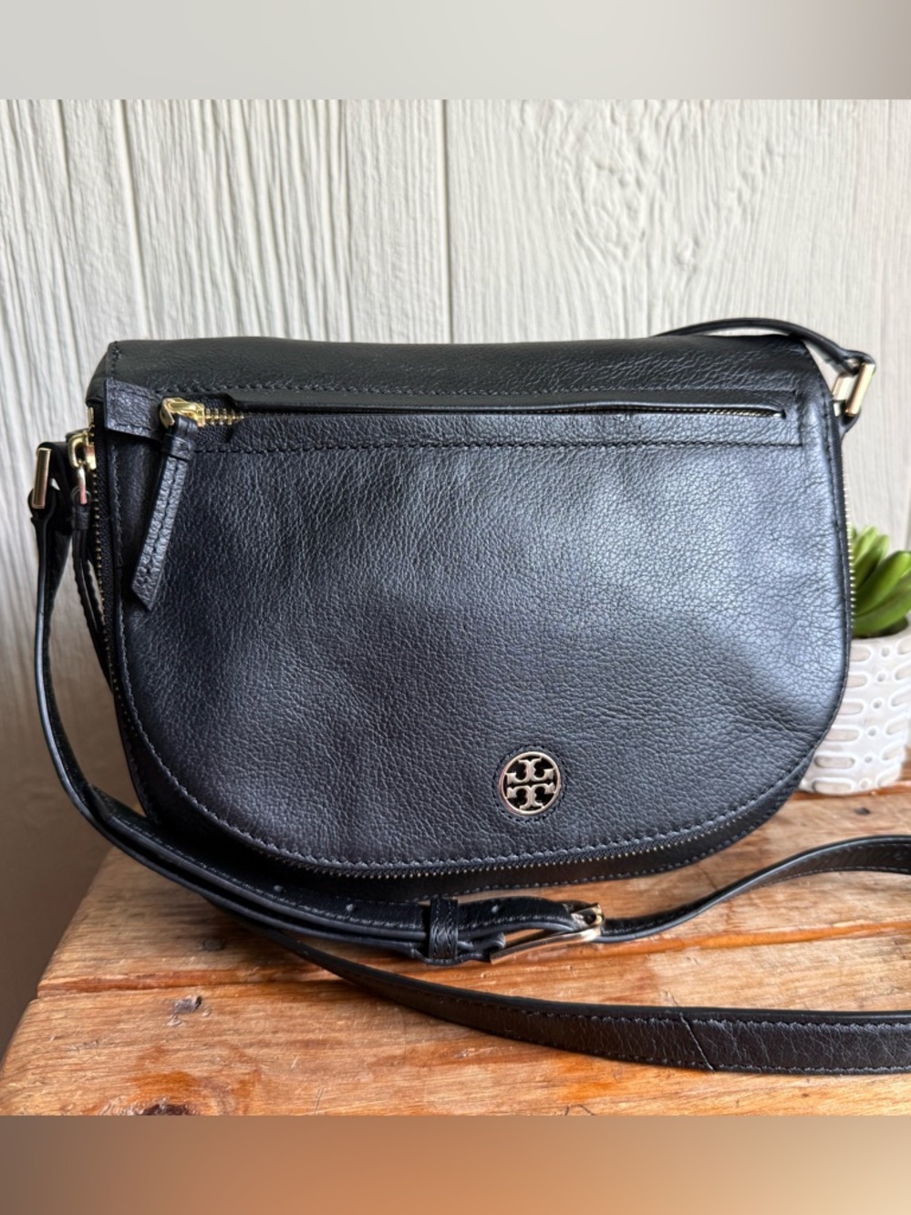 Tory Burch Brody Leather Saddle Bag